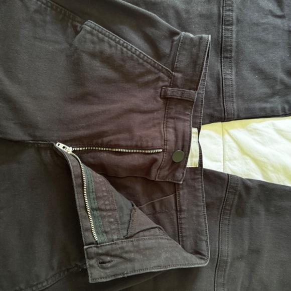 Everlane The Utility Barrel Pant - Picture 4 of 8